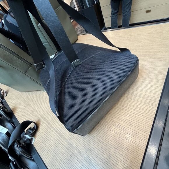 Coach Men's Owen Backpack CAJ66 - Picture 3 of 7